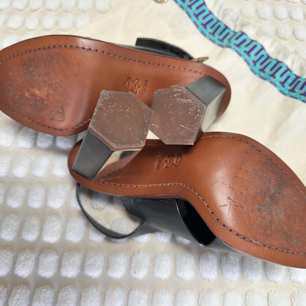 Tory Burch Bleeker Wide Cross Strap Black Leather Sandals - Size 5.5 - Picture 4 of 5
